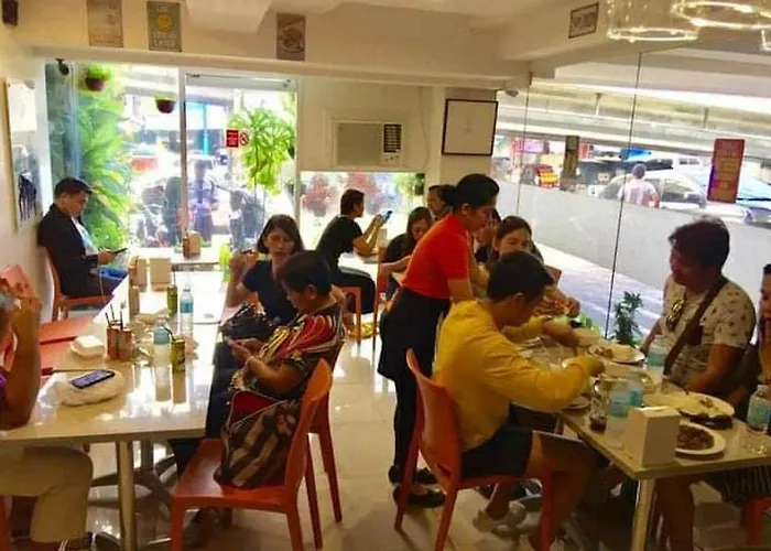 Stone House Hotel Pasay