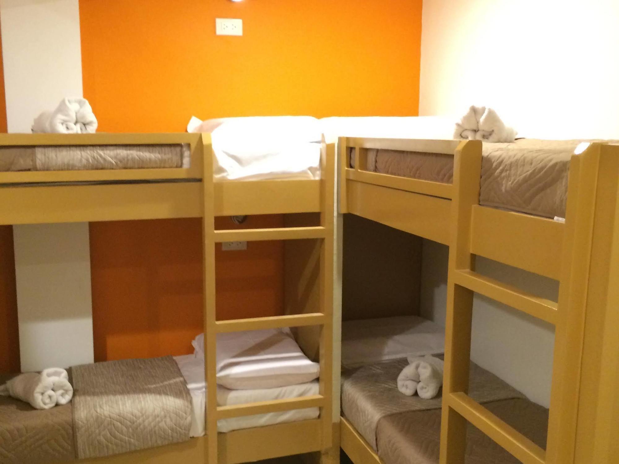 Stone House Pasay Hotel Pasay